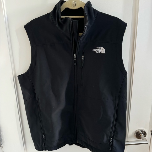 Men’s North Face ‘Apex’ Vest - Picture 1 of 3